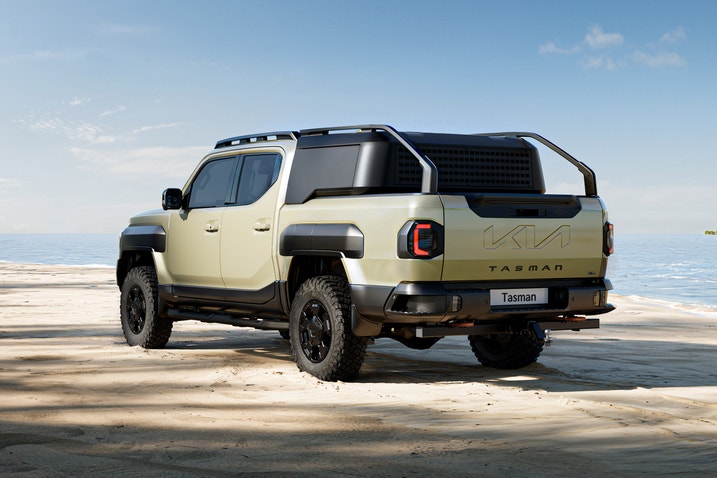 2025 Kia Tasman front 3/4