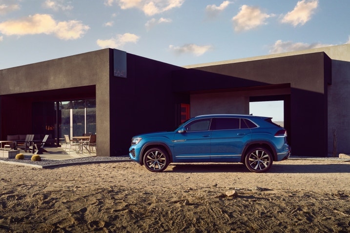 2024 Volkswagen Atlas Cross Sport profile