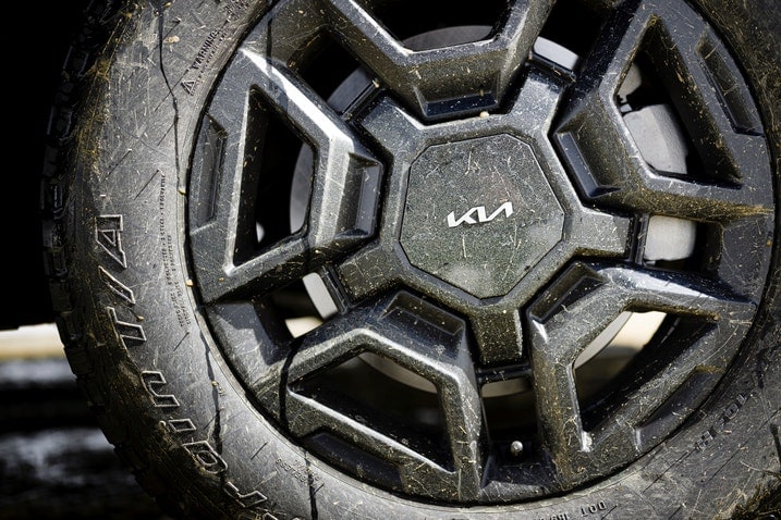 2024 Kia Sorento X-Pro wheel