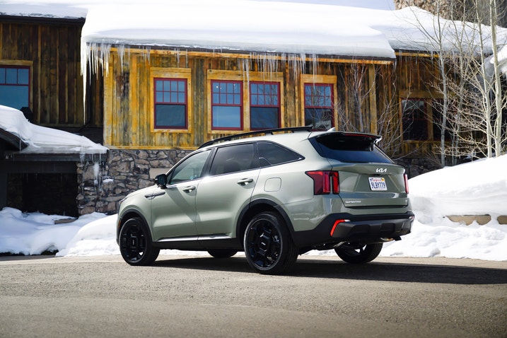 2024 Kia Sorento X-Line rear