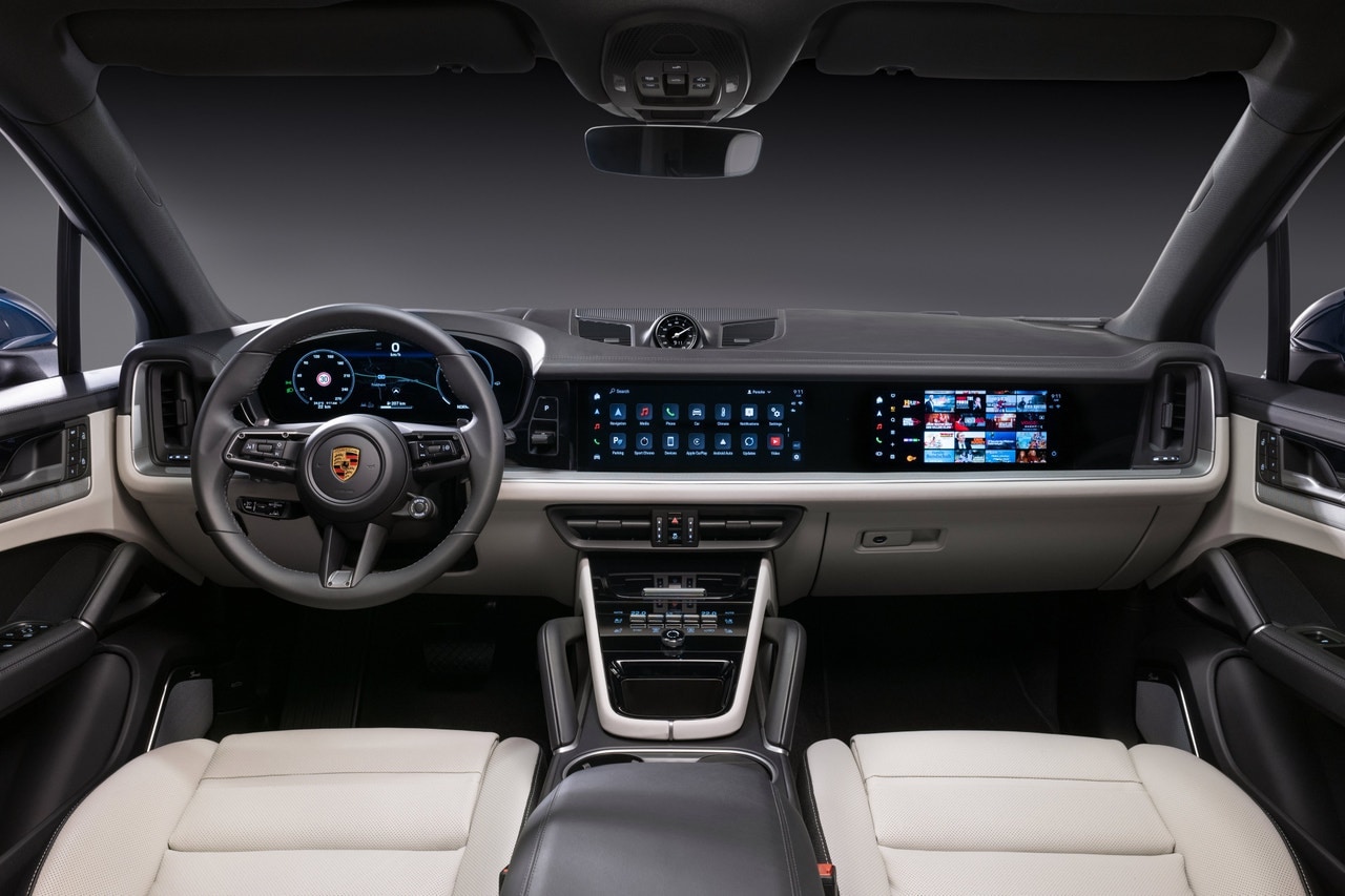 2024 porsche cayenne interior dashboard