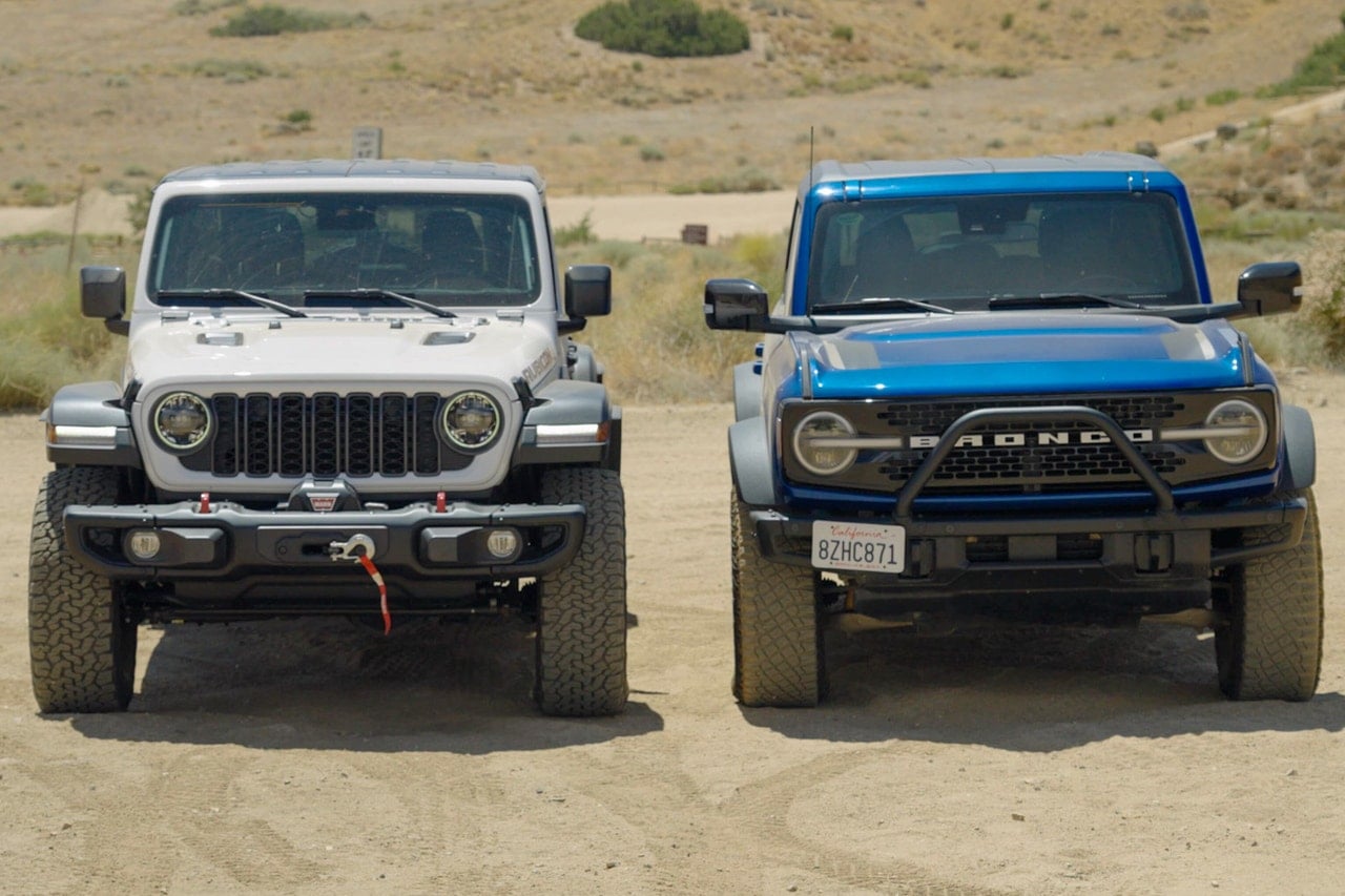 2024 Jeep Wrangler and 2021 Ford Bronco front