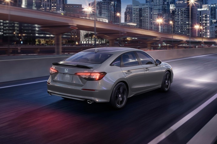 2025 Honda Civic Si driving