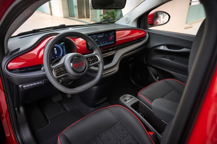 2024 Fiat 500e front interior