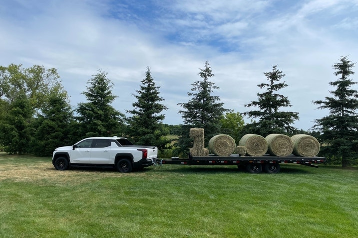 2024 Chevy Silverado EV 4WT with trailer