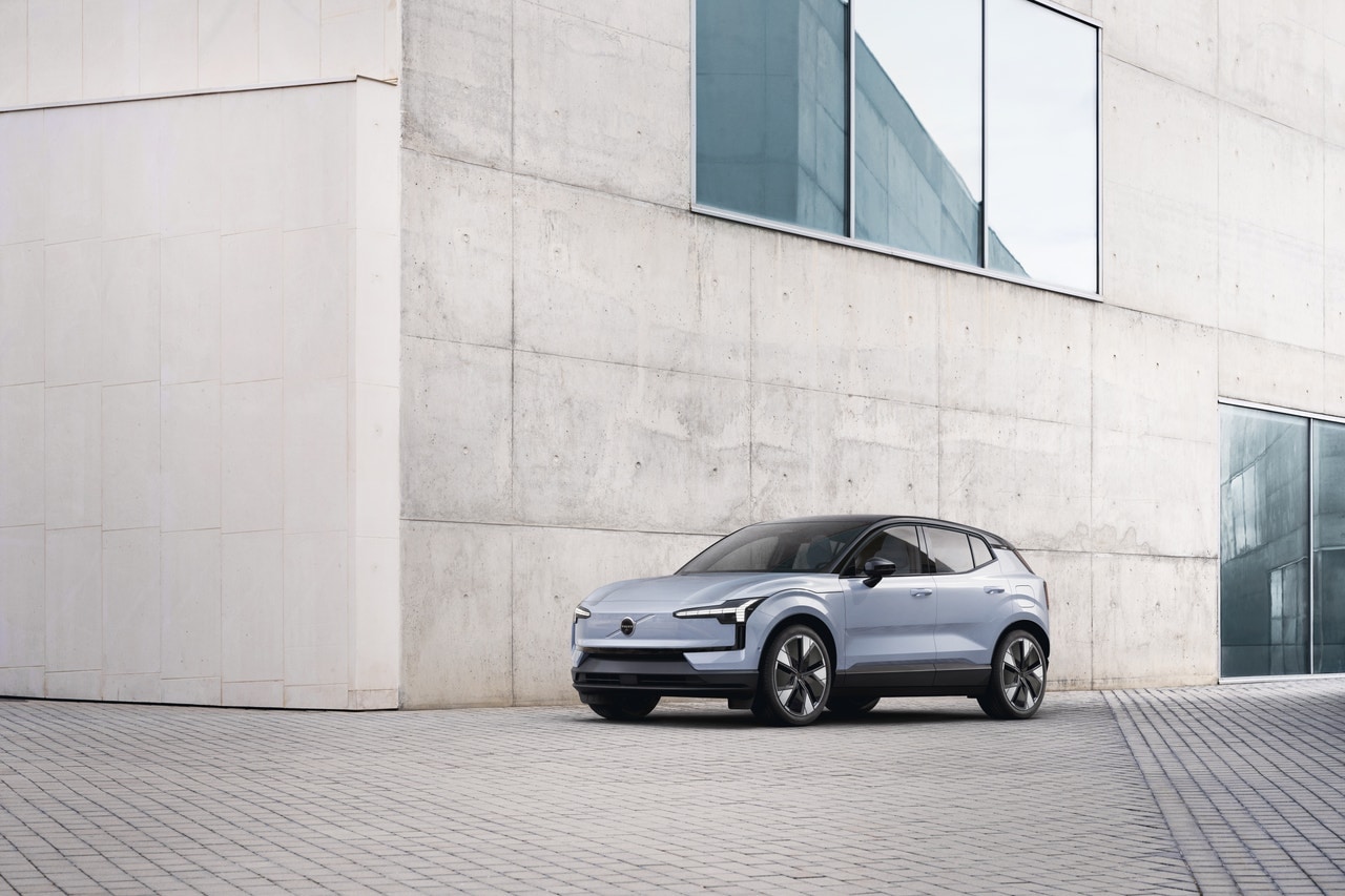 2025 Volvo EX30 exterior front three-quarter