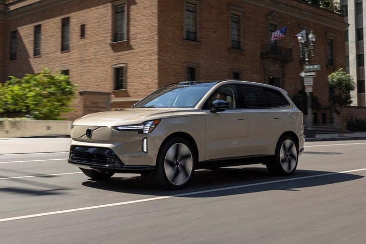 2025 Volvo EX90 driving