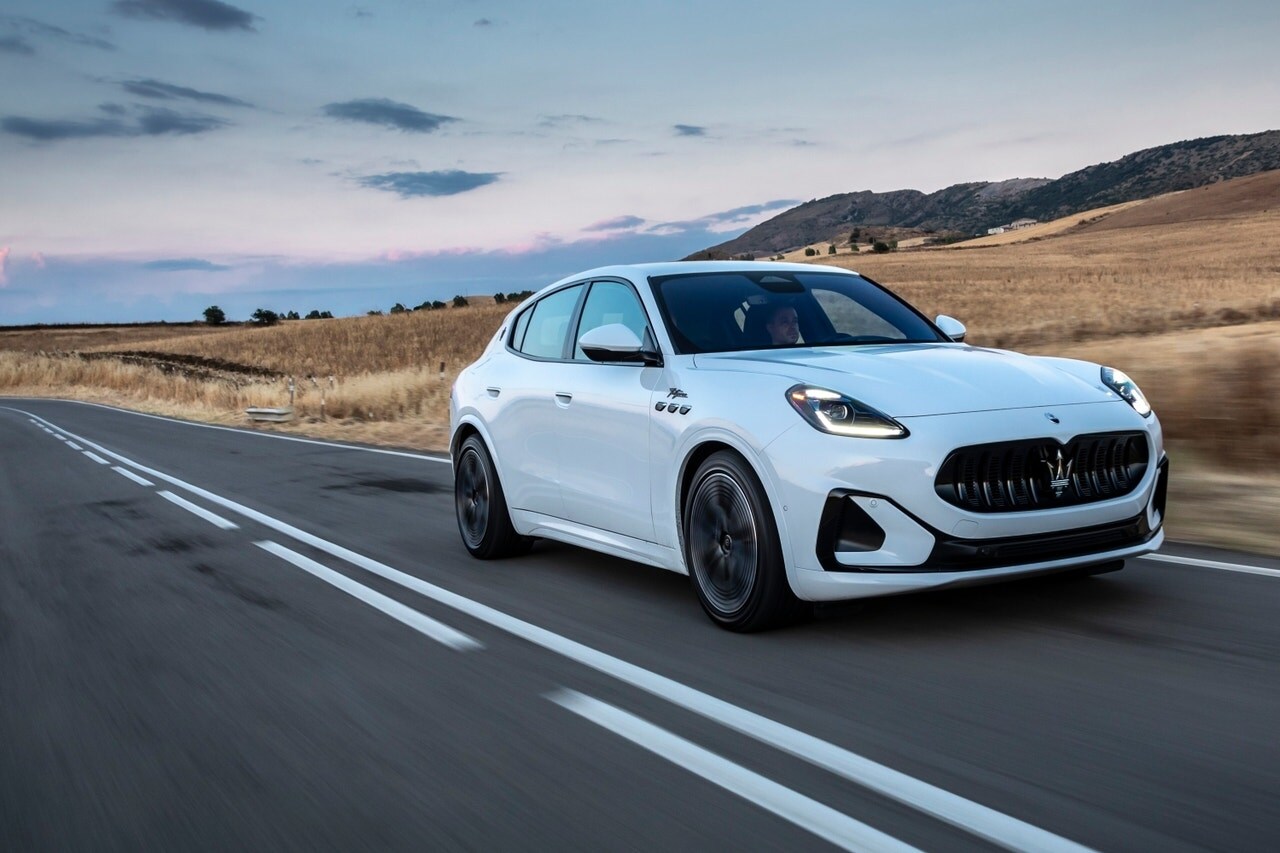 Maserati Grecale Folgore front