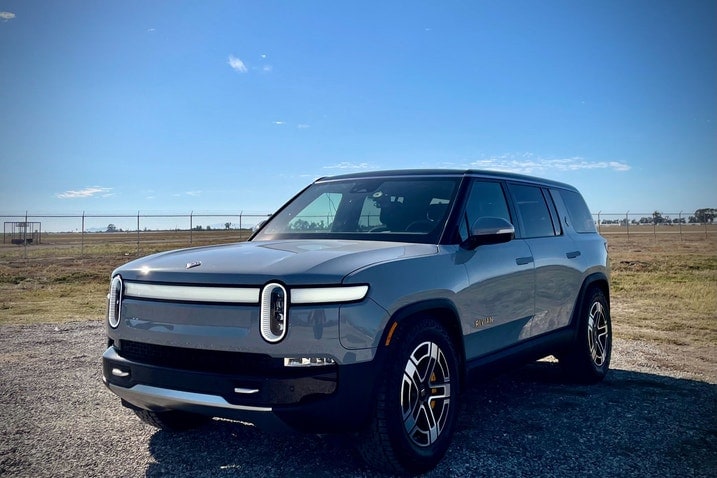 The Rivian R1S