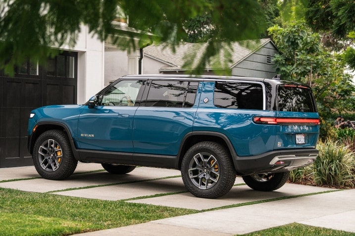 Rivian R1S Rear/Side 3/4 