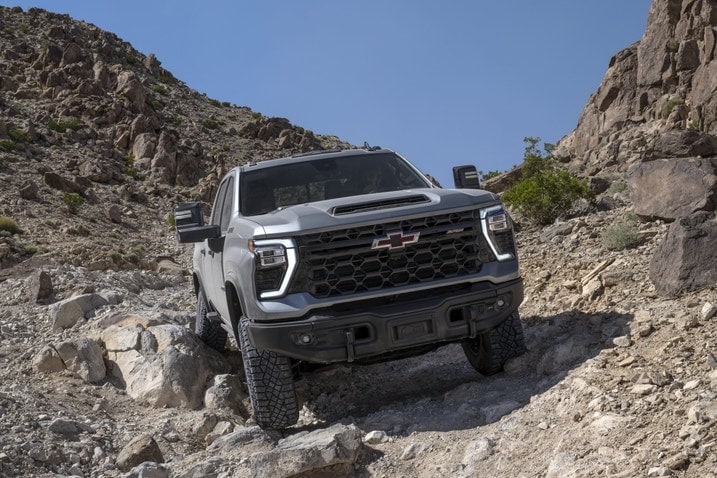 Chevy Silverado 2500 ZR2 Bison front