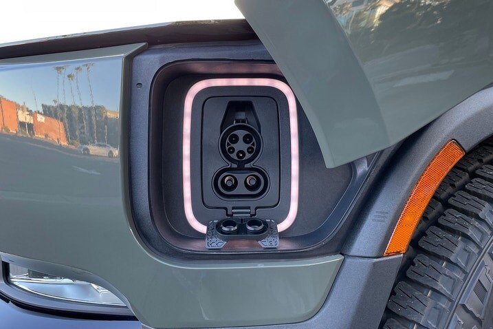 2022 Rivian R1T charging port