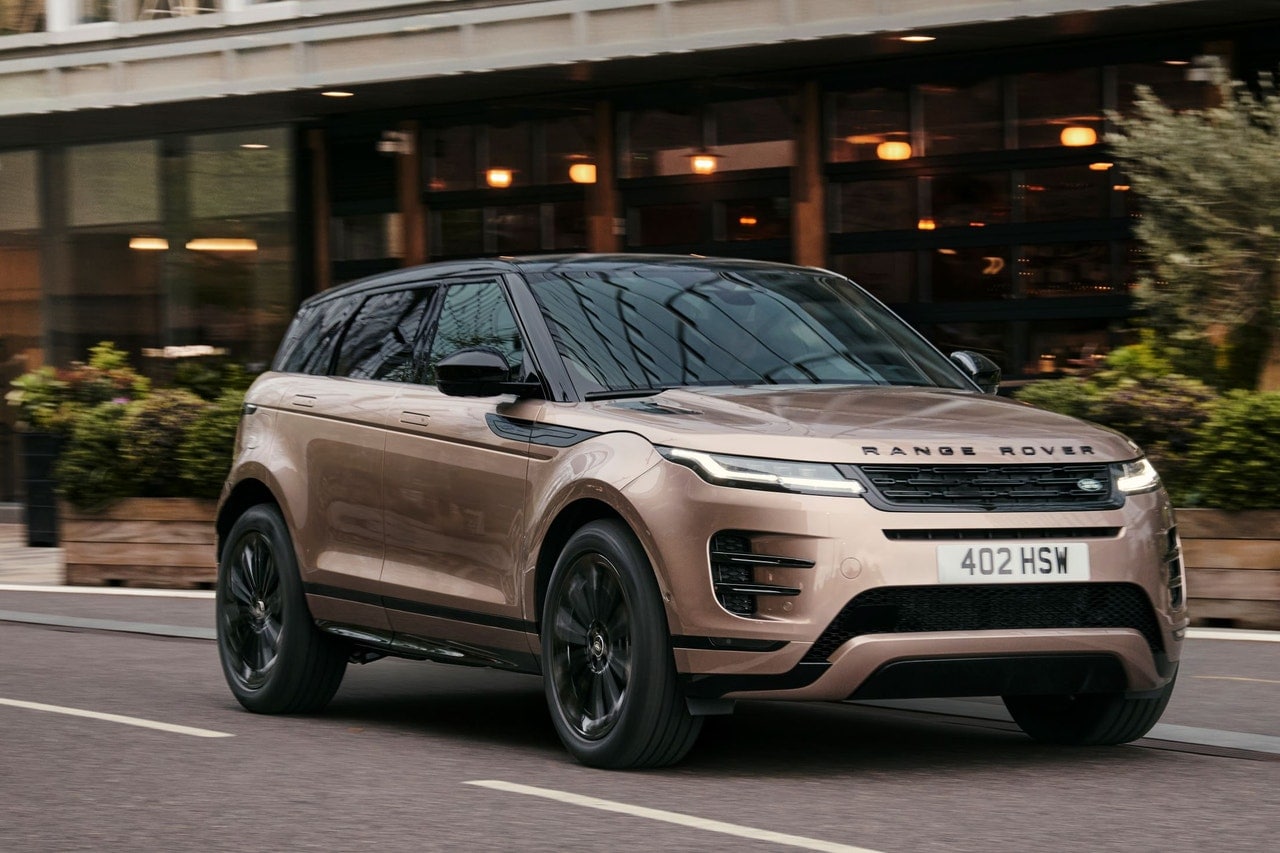 2024 Range Rover Evoque driving