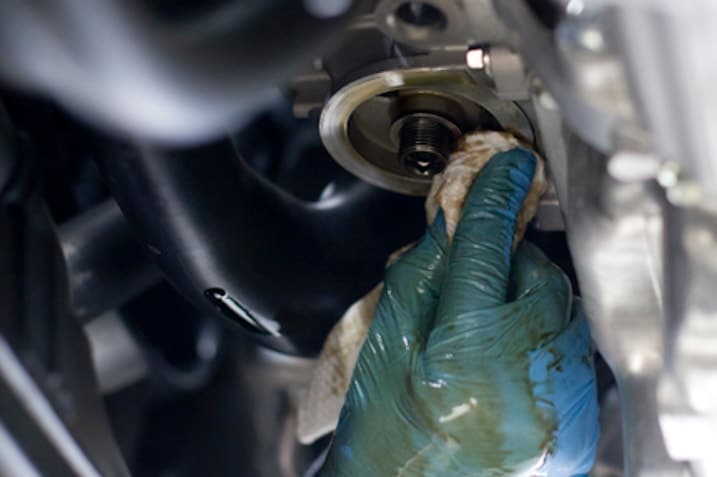 How To Change Your Oil Picture