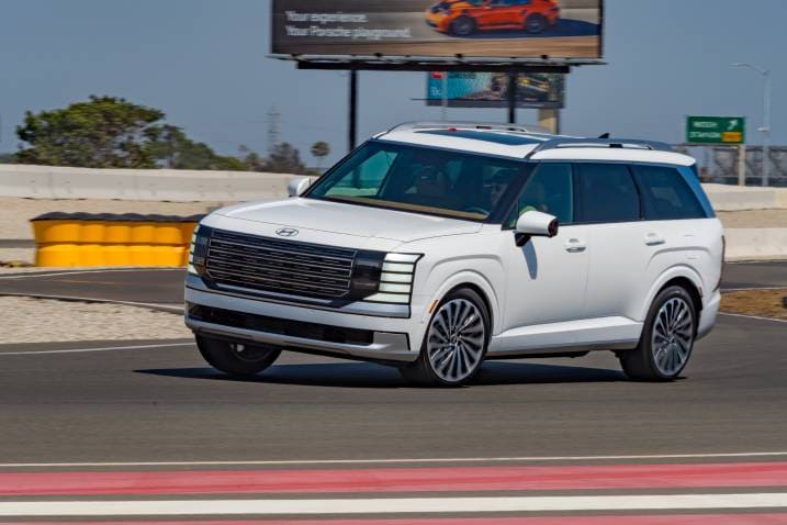 2026 Hyundai Palisade Calligraphy driving