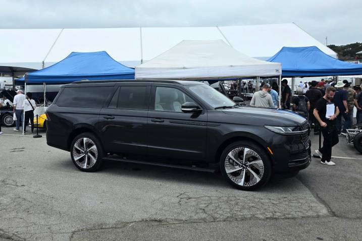 Lincoln Navigator at Laguna Seca