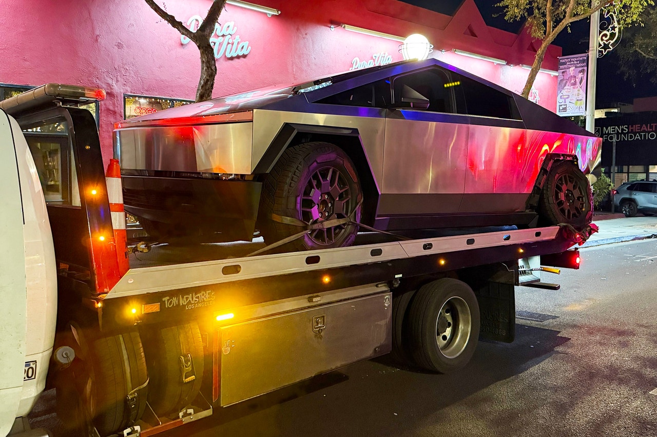 Tesla Cybertruck on a tow truck