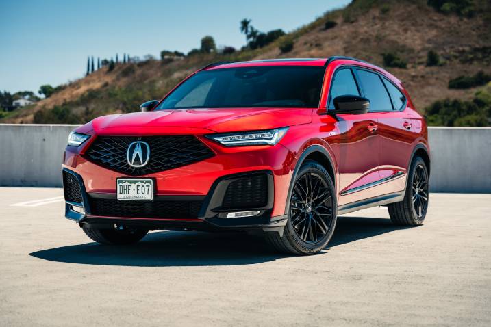 2025 Acura MDX front 3/4