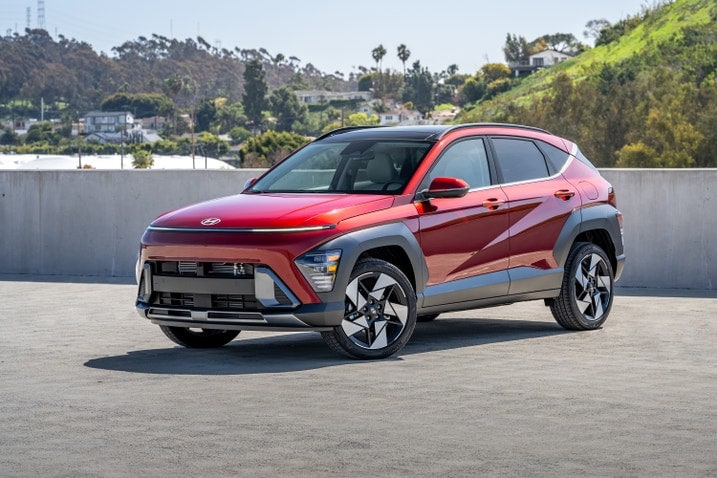 2025 Hyundai Kona Front 3:4