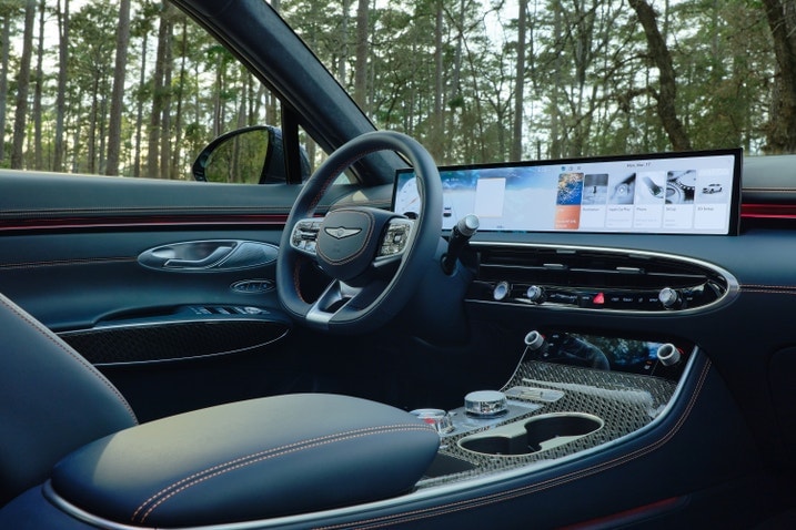 2026 Genesis GV70 dash