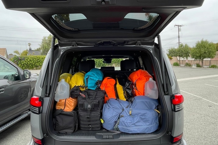 2024 Lexus GX 550 cargo