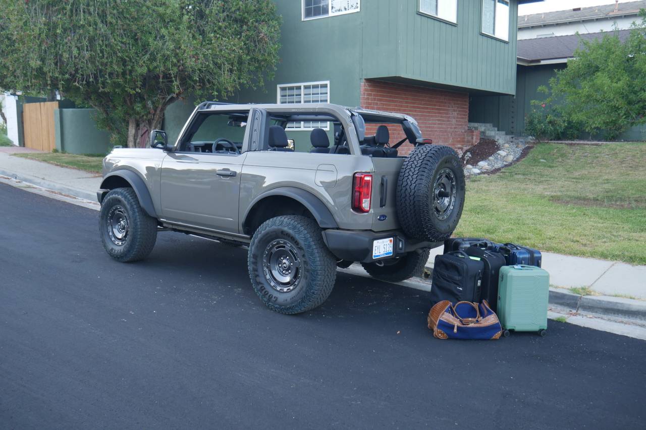 2025 Ford Bronco 2-Door Base Sasquatch