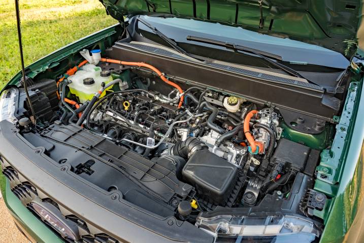 2025 Ford Maverick Hybrid engine