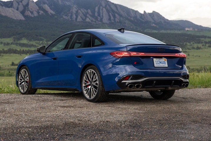 2025 Audi S5 rear three quarter static