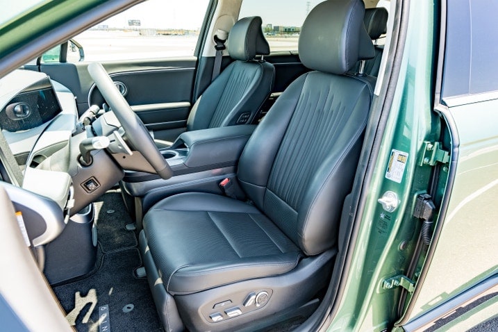 2026 Hyundai Ioniq 9 seats