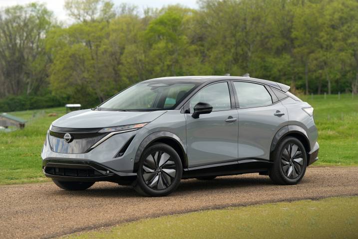 2025 Nissan Ariya front 3/4
