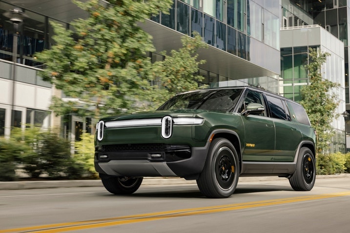 2025 Rivian R1S