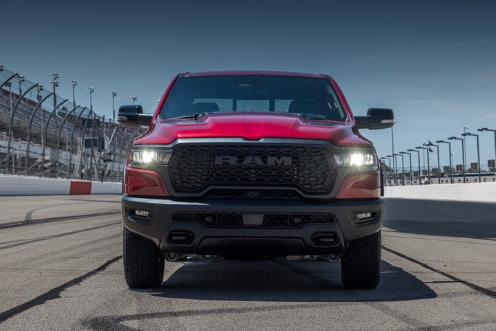 2026 Ram 1500 V8 front