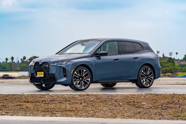 2026 BMW iX M70 front 3/4