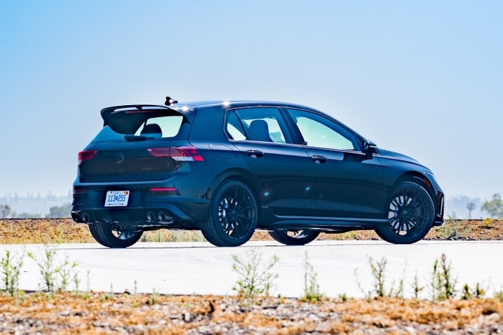 2025 Volkswagen Golf R rear 3/4