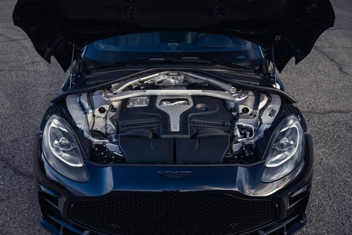 2026 Aston Martin DBX S Engine