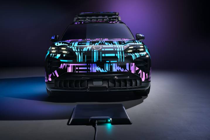 Porsche Cayenne EV wireless charging