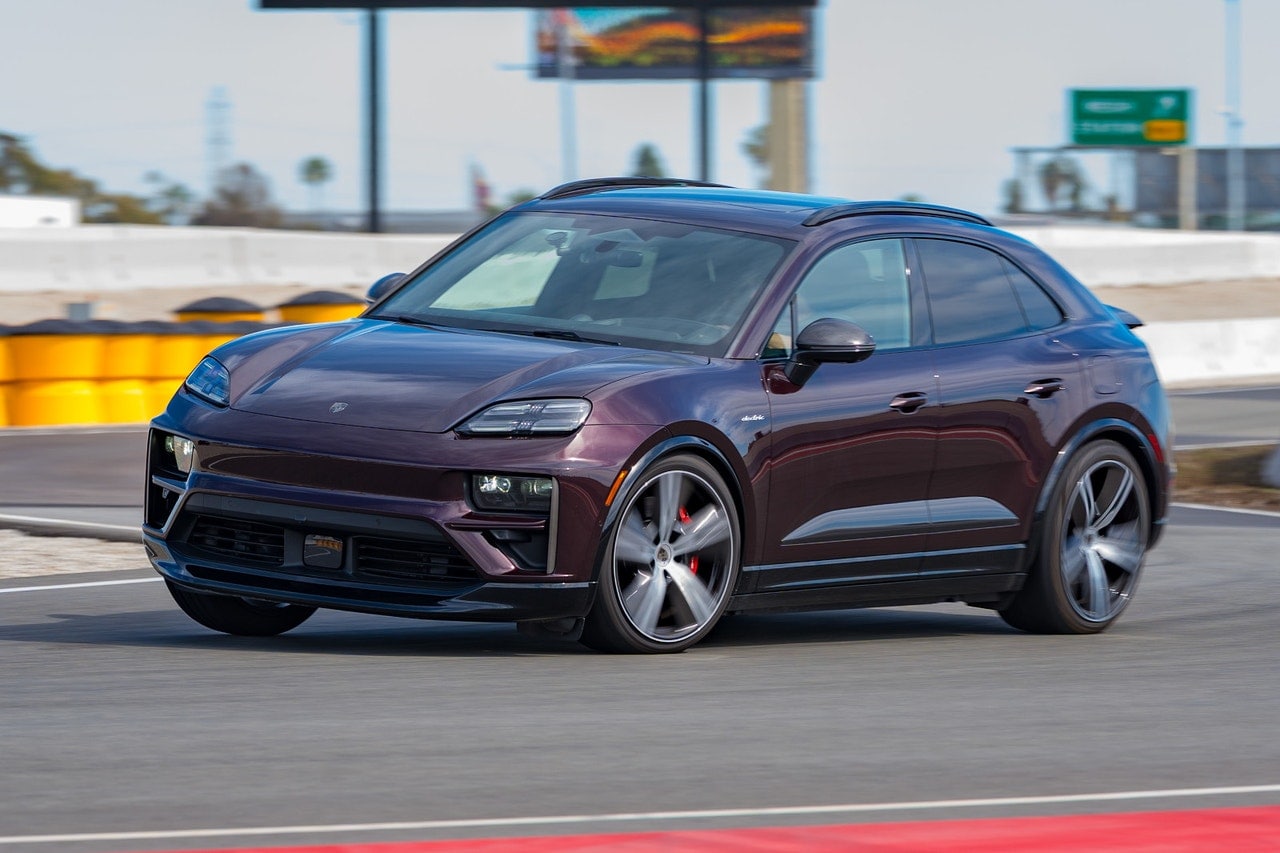 2025 Porsche Macan Turbo Electric action