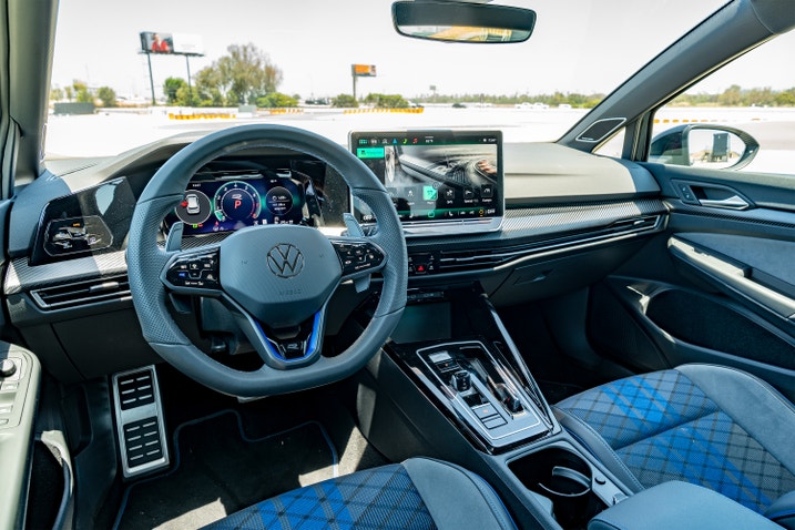 2025 Volkswagen Golf R interior