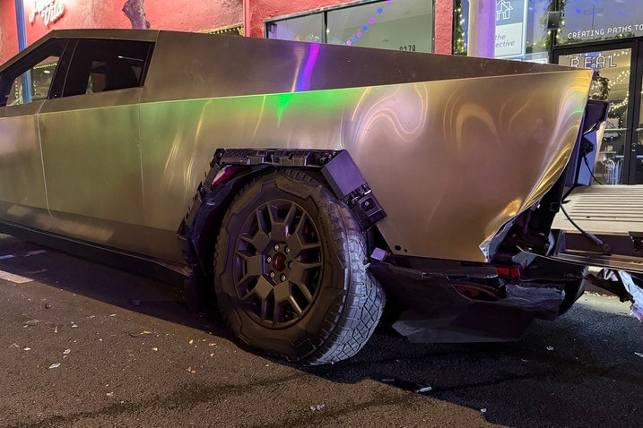 damage to Edmunds' Tesla Cybertruck