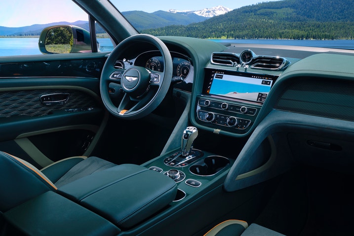 2025 Bentley Bentayga Speed interior