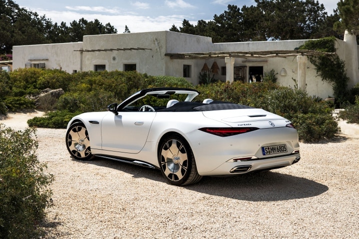 2026 Mercedes-Maybach SL rear 3/4
