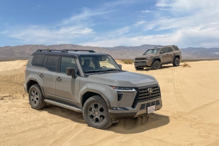 2025 Toyota 4Runner TRD Pro and 2025 Lexus GX 550 Overtrail group shot