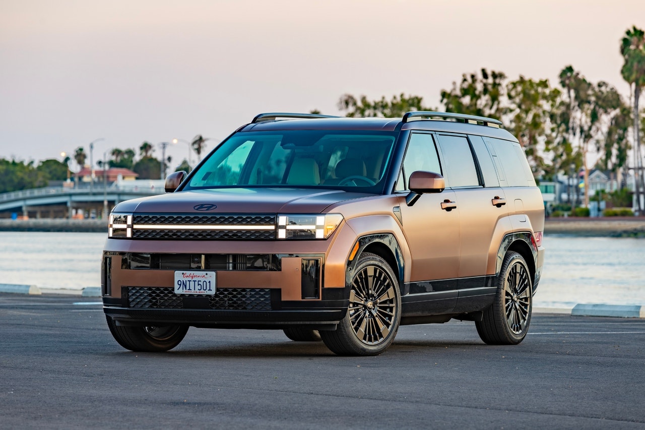 Edmunds One-Year Road Test: 2024 Hyundai Santa Fe Hybrid Calligraphy