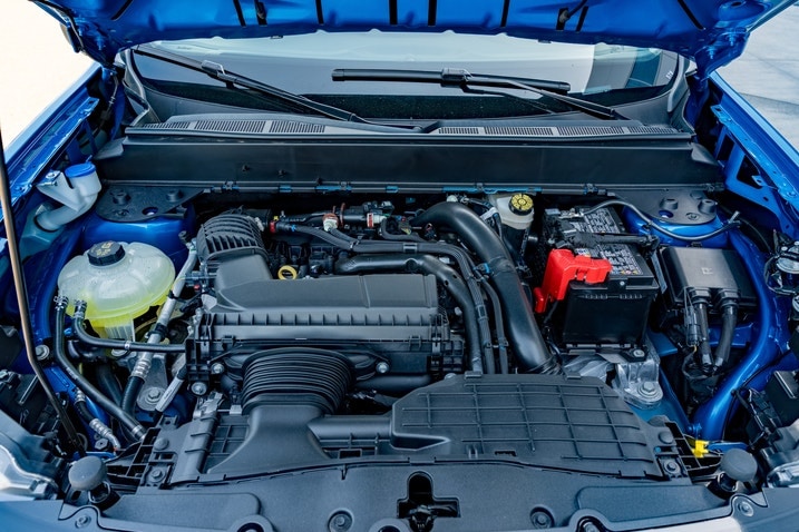 2025 Ford Maverick Lobo engine