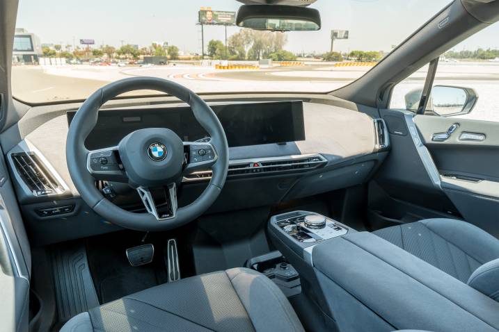 2025 BMW iX xDrive45 dashboard