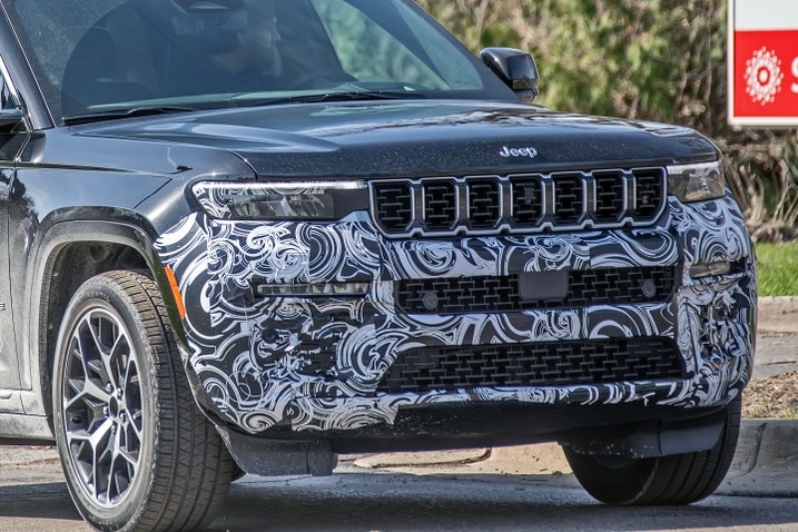 2026 Jeep Grand Cherokee Spy Shots