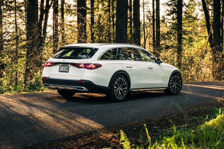 2025 Mercedes-Benz E-Class All-Terrain rear 3/4