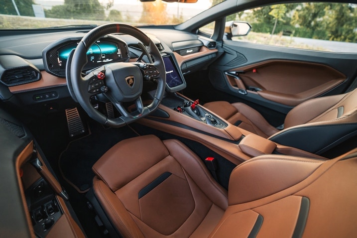 2026 Lamborghini Temerario interior