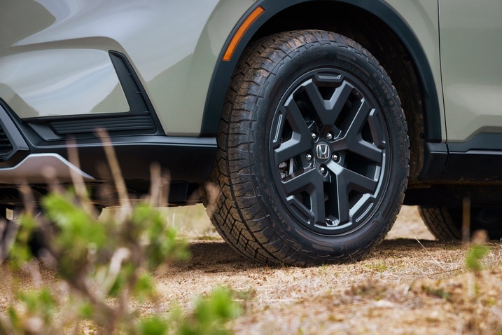 2026 Honda CR-V TrailSport wheel