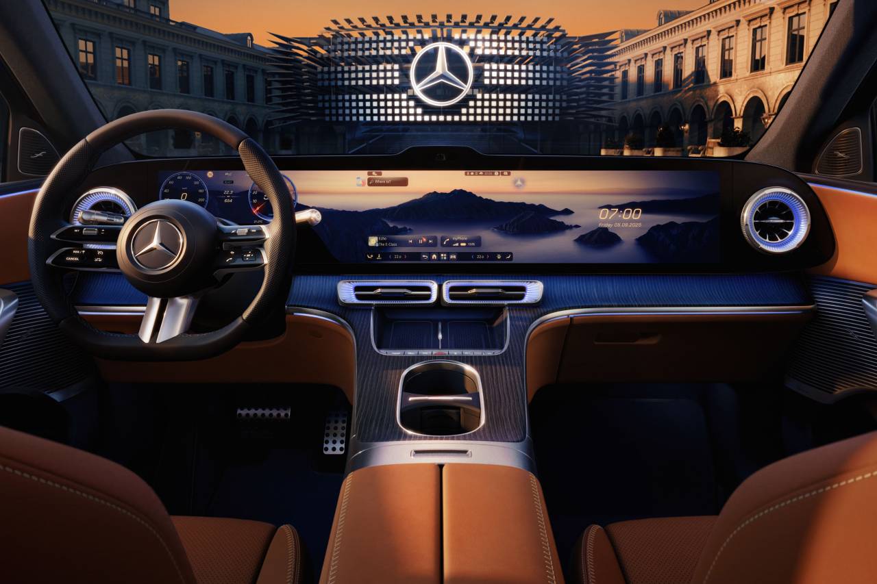 2027 Mercedes-Benz GLC EV interior